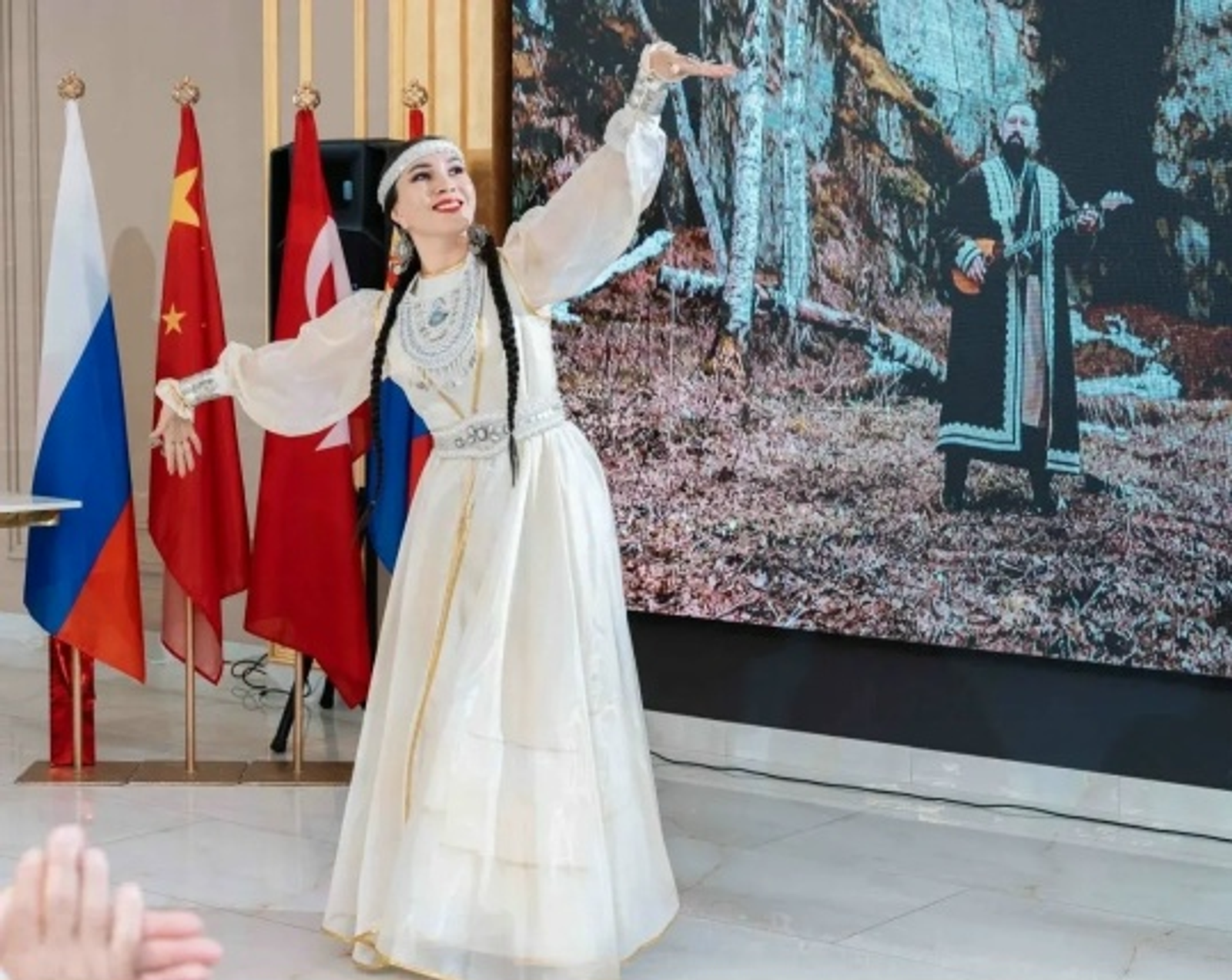 Краснокаманан бейеү оҫтаһы конкурста ҡатнаша