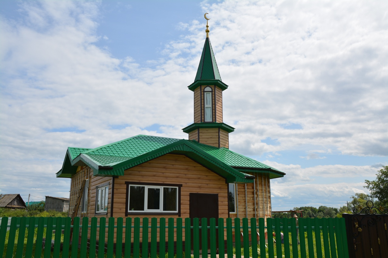 Краснокама районының ауылында халыҡ мәсет төҙөй