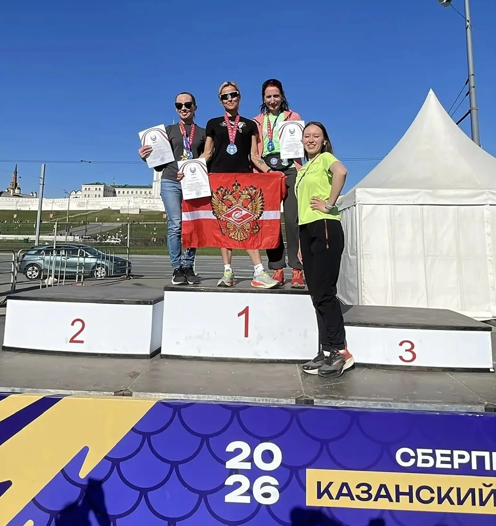 Краснокама районынан тренер Ҡазан марафонында йүгерҙе