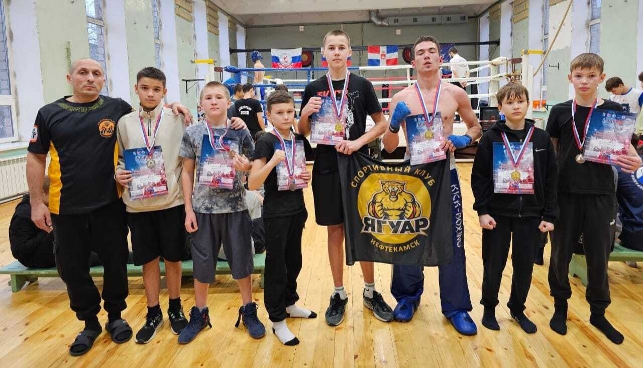 Краснокама командаһы кикбоксинг буйынса чемпионатта уңышлы сығыш яһаны